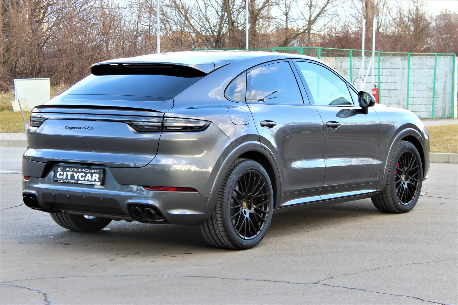 Porsche Cayenne GTS / COUPE / CARBON / BOSE / MATRIX / HUD / 360, снимка 6 - Автомобили и джипове - 55688323