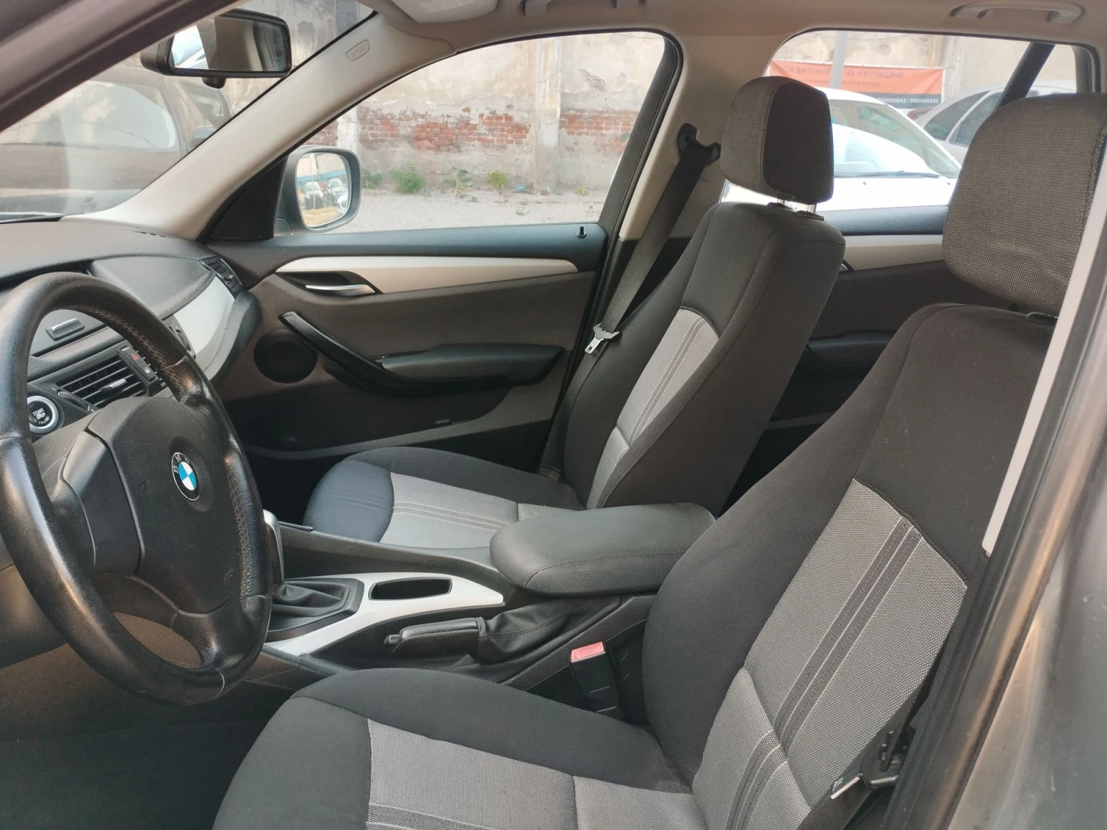 BMW X1 2.0D 177kc AUTO Xdrive, снимка 12 - Автомобили и джипове - 55906048
