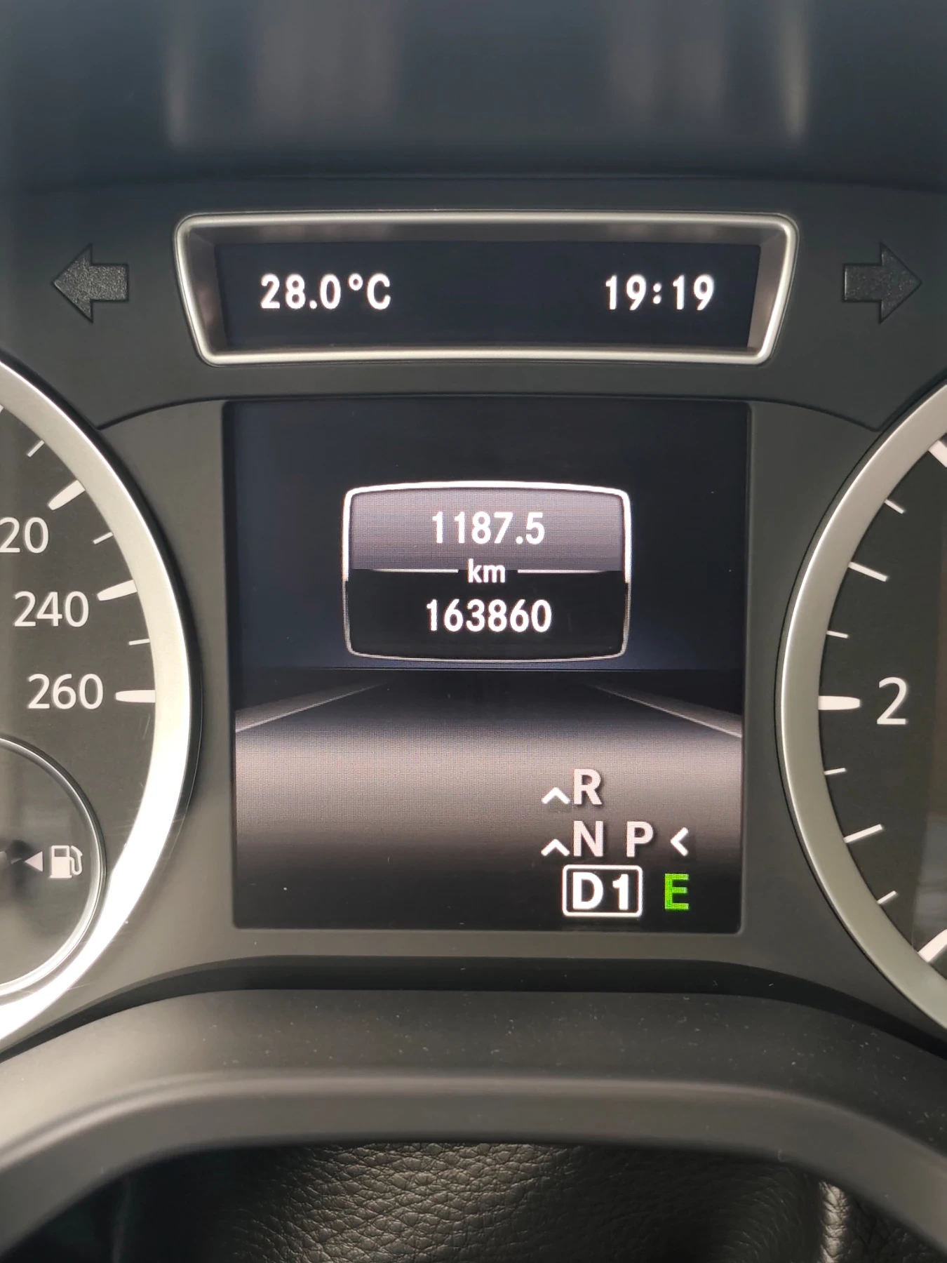 Infiniti QX30 Топ цена!!!, снимка 16 - Автомобили и джипове - 55942357