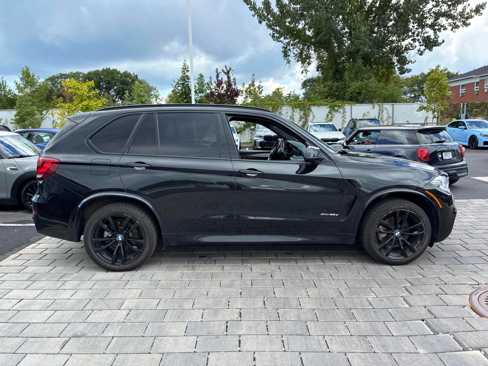 BMW X5 * xDrive35d* CARFAX* ПАНОРАМА* 360* АВТОКРЕДИТ* , снимка 3 - Автомобили и джипове - 55948854