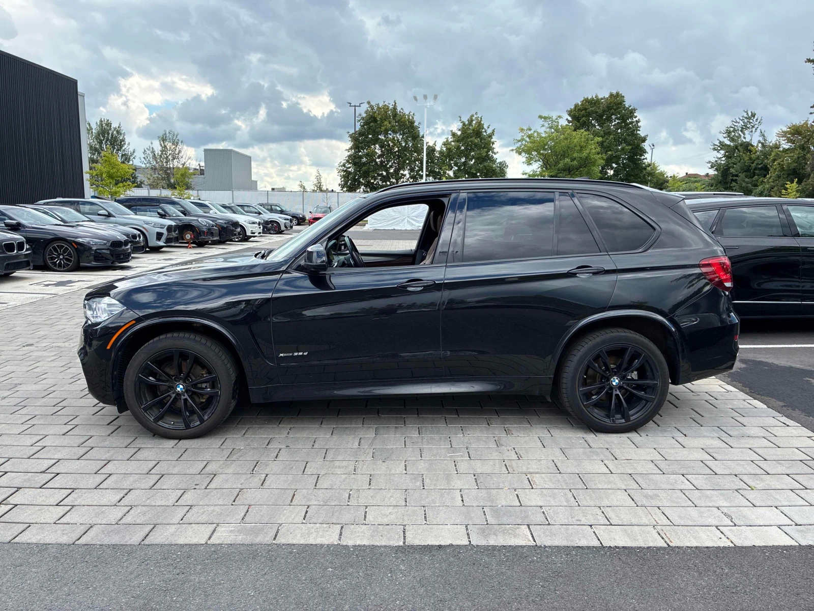 BMW X5 * xDrive35d* CARFAX* ПАНОРАМА* 360* АВТОКРЕДИТ* , снимка 15 - Автомобили и джипове - 55948854