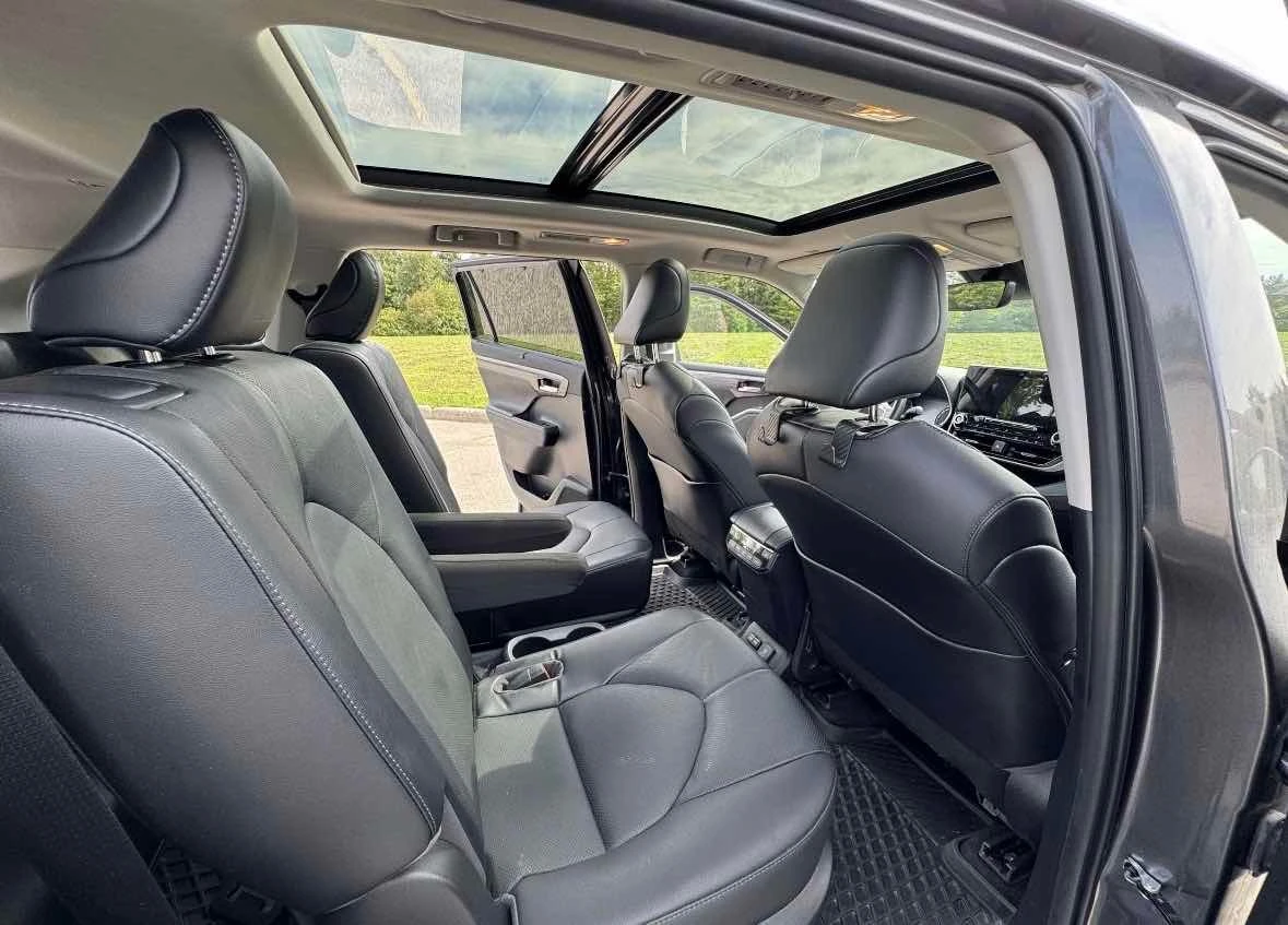 Toyota Highlander * Limited AWD * АВТОКРЕДИТ БЕЗ ПЪРВОНАЧАЛНА ВНОСКА, снимка 9 - Автомобили и джипове - 56070342