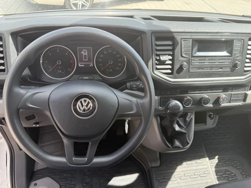 VW Crafter 2.0TDI 177к.с. 4.80м. 3-щори Клима Euro 6b, снимка 15 - Бусове и автобуси - 50448260