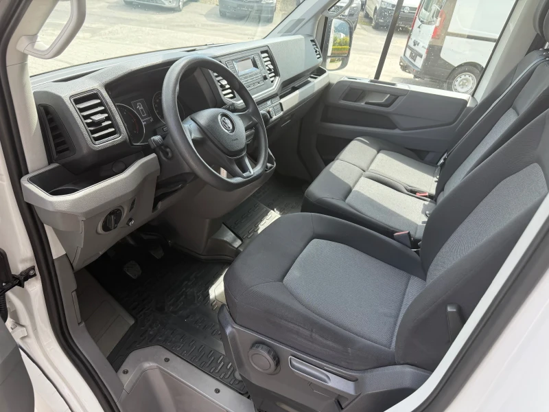 VW Crafter 2.0TDI 177к.с. 4.80м. 3-щори Клима Euro 6b, снимка 12 - Бусове и автобуси - 50448260