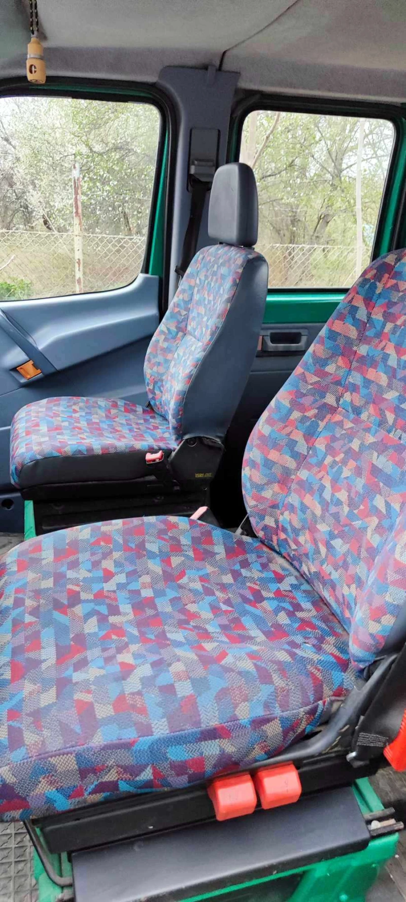 Mercedes-Benz Sprinter 412 самосвал тристранен, снимка 7 - Бусове и автобуси - 53502372