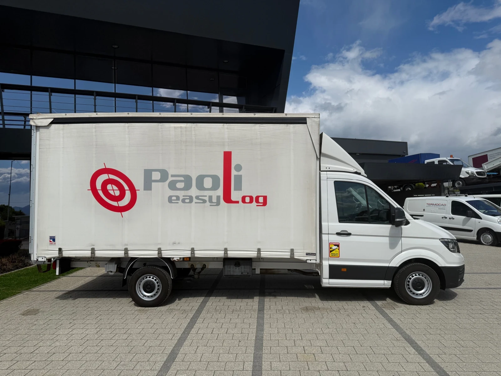 VW Crafter 2.0TDI 177к.с. 4.80м. 3-щори Клима Euro 6b - изображение 9
