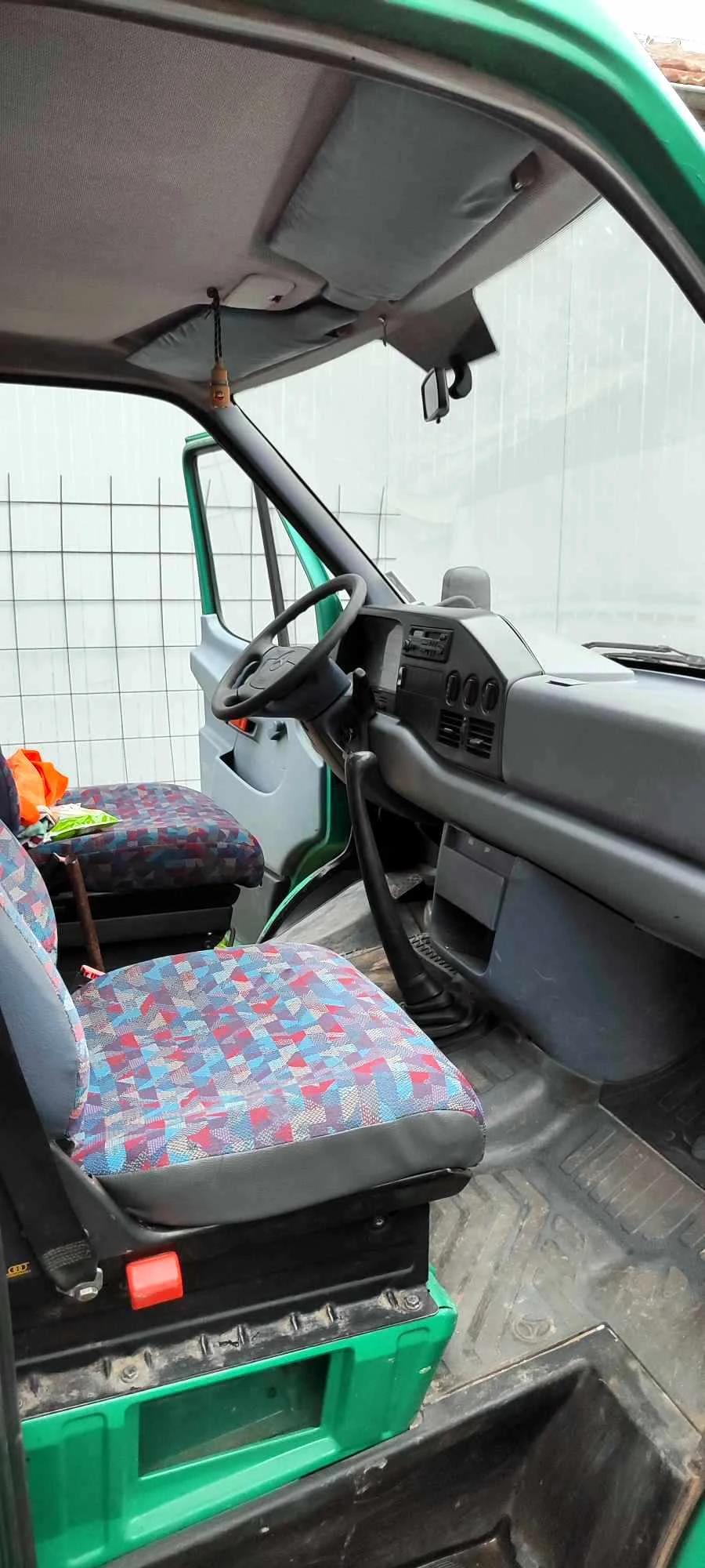 Mercedes-Benz Sprinter 412 самосвал тристранен - изображение 2