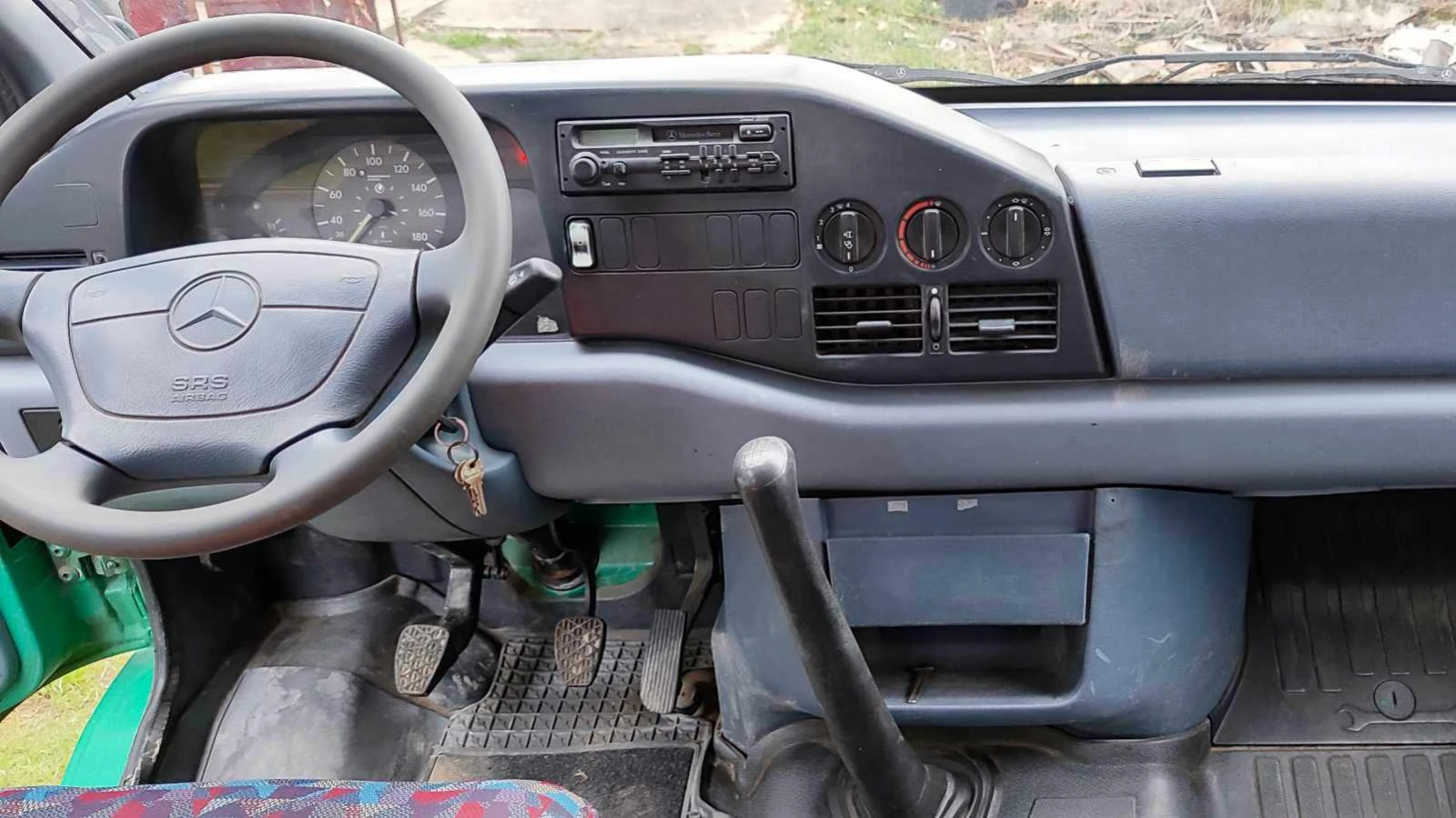 Mercedes-Benz Sprinter 412 самосвал тристранен - изображение 6