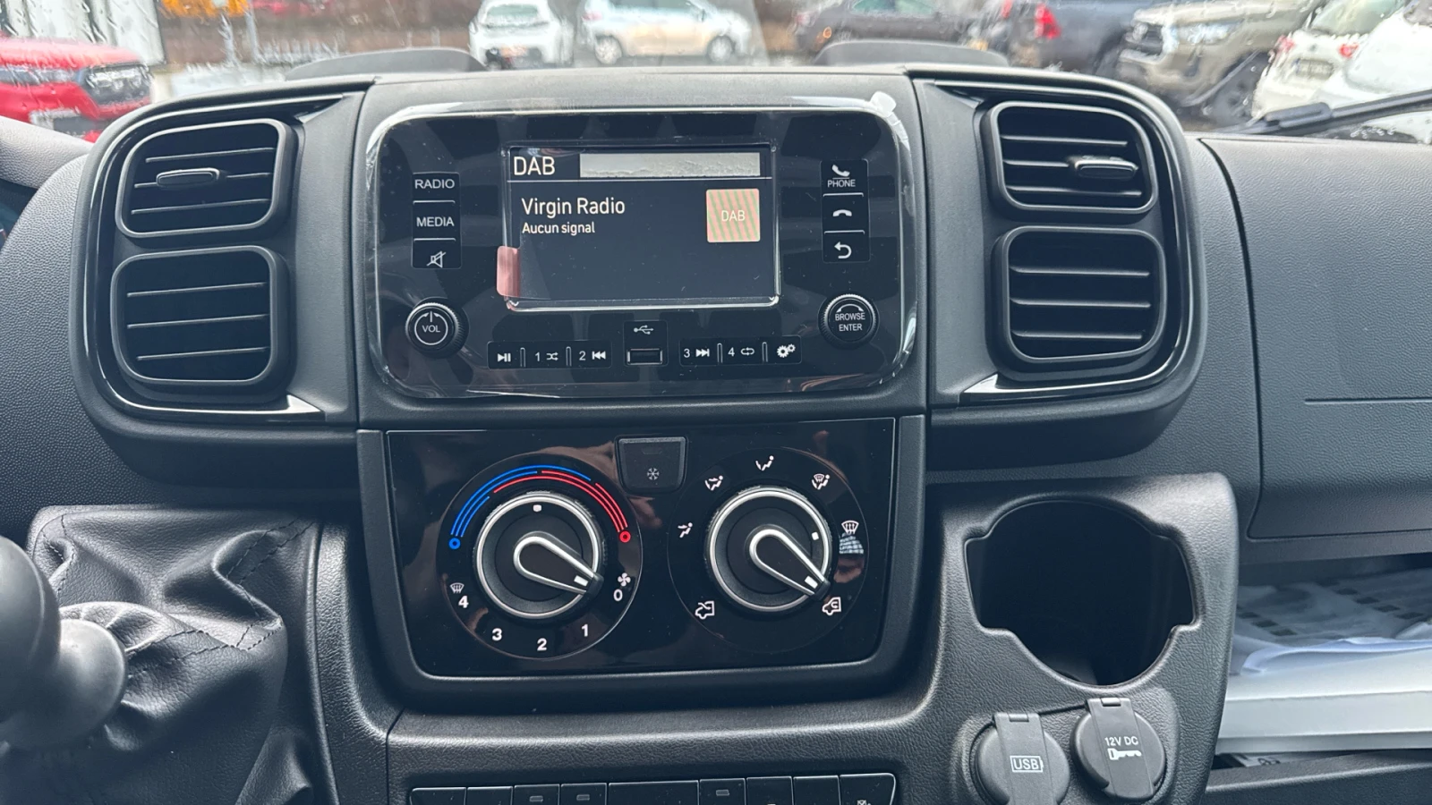 Toyota Proace Max Dropside CrewCab 6+ 1, снимка 15 - Бусове и автобуси - 53817333