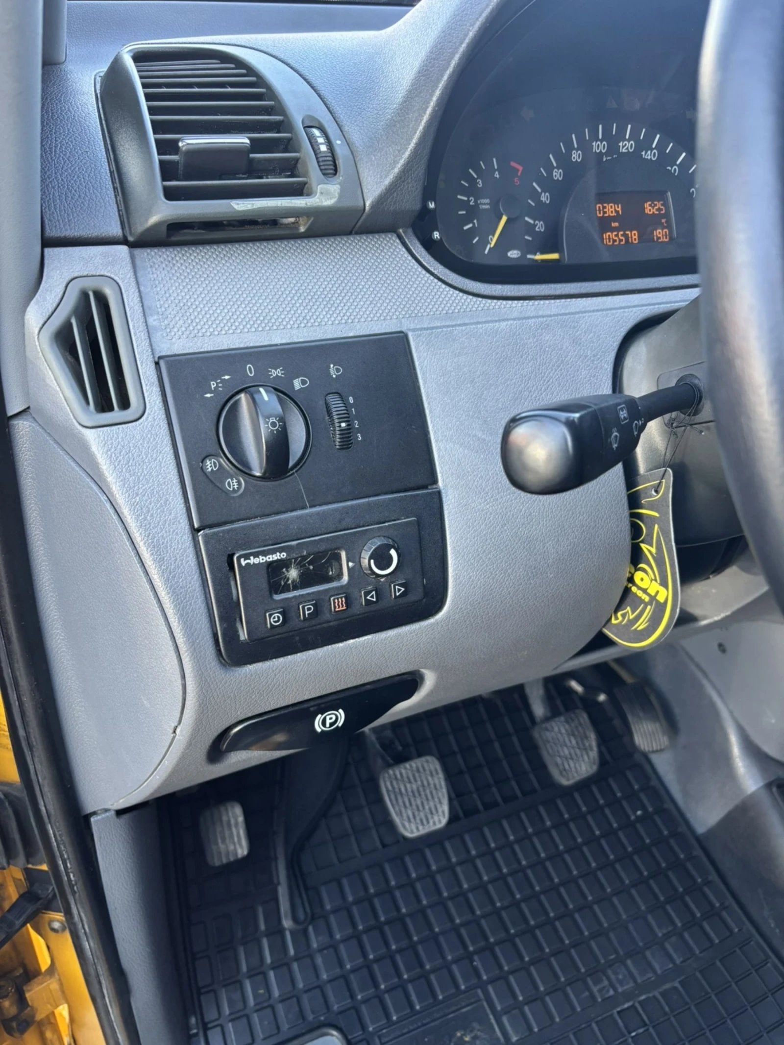 Mercedes-Benz V 109, снимка 10 - Бусове и автобуси - 54336019