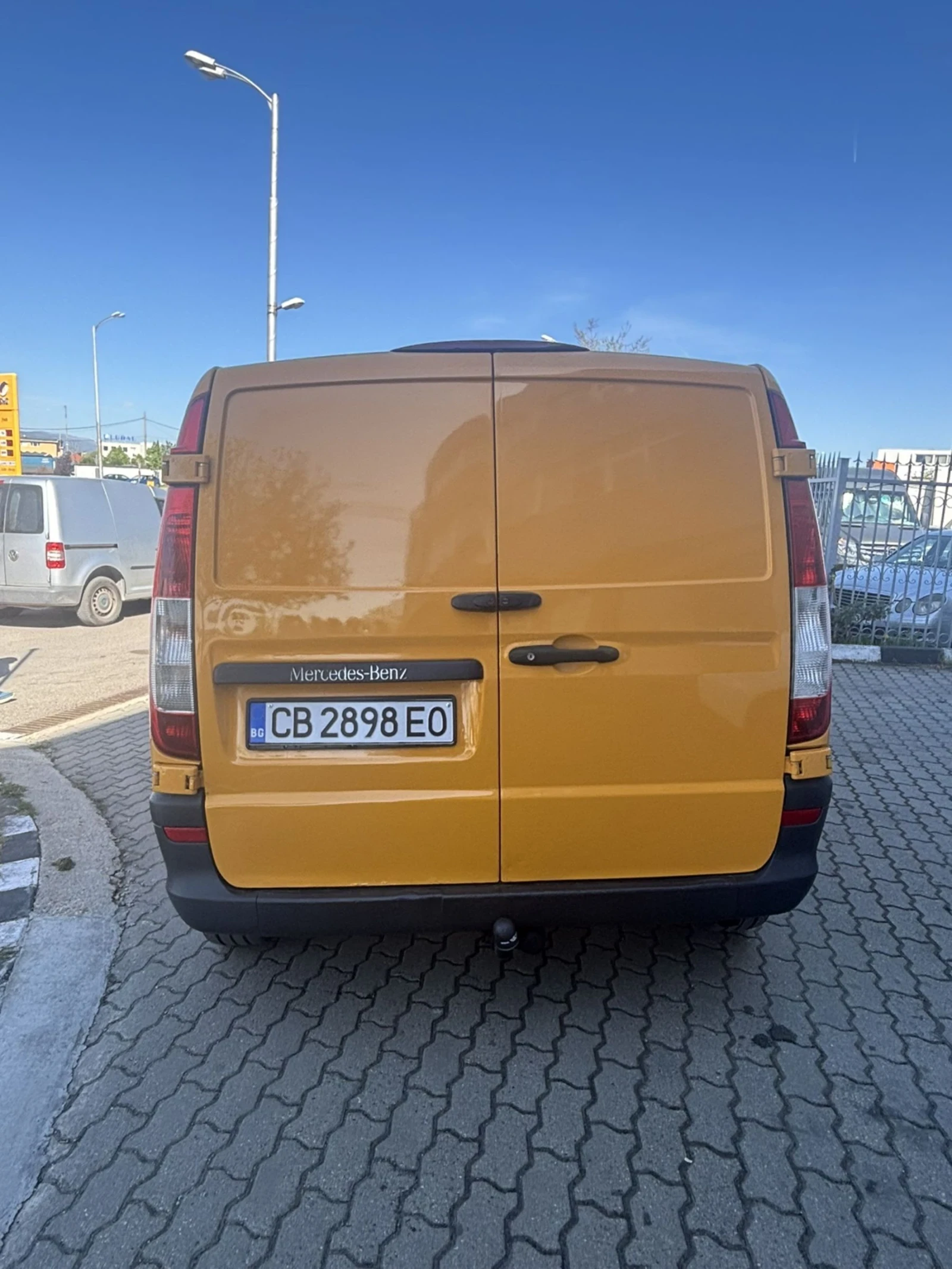 Mercedes-Benz V 109, снимка 2 - Бусове и автобуси - 54336019