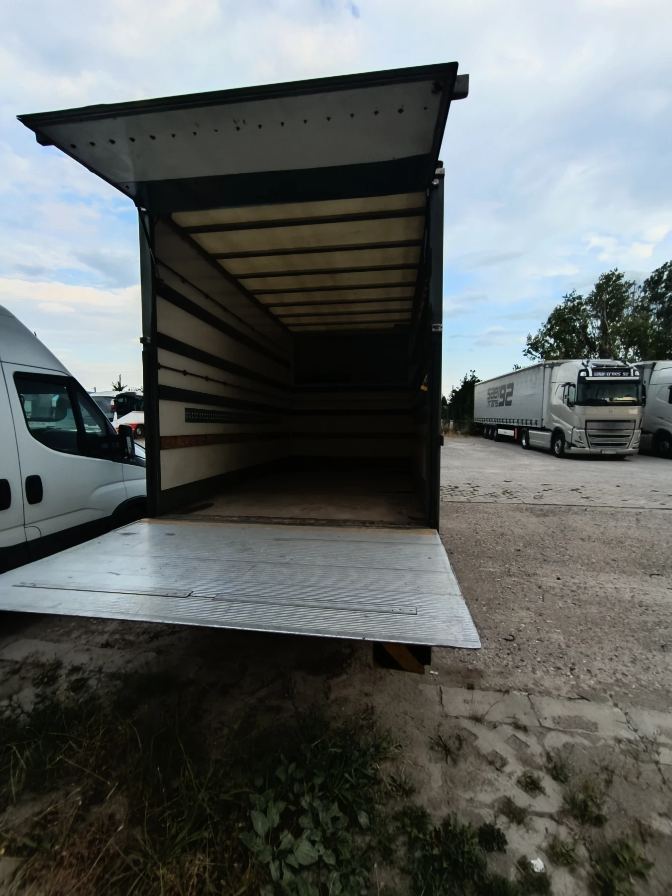 Iveco 35c13, снимка 4 - Бусове и автобуси - 55302713