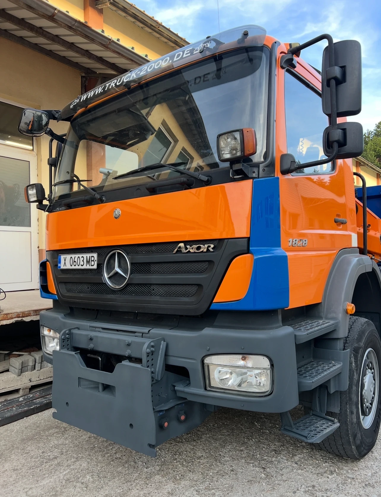 Mercedes-Benz UNIMOG AXOR 1828 - изображение 3