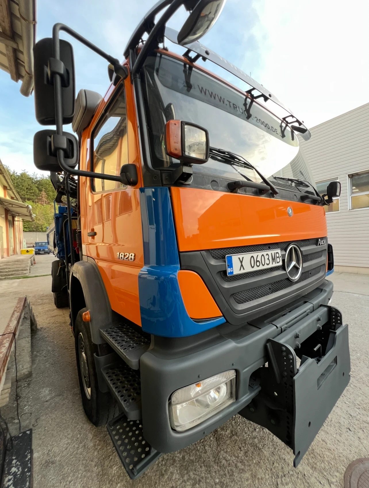 Mercedes-Benz UNIMOG AXOR 1828 - изображение 2