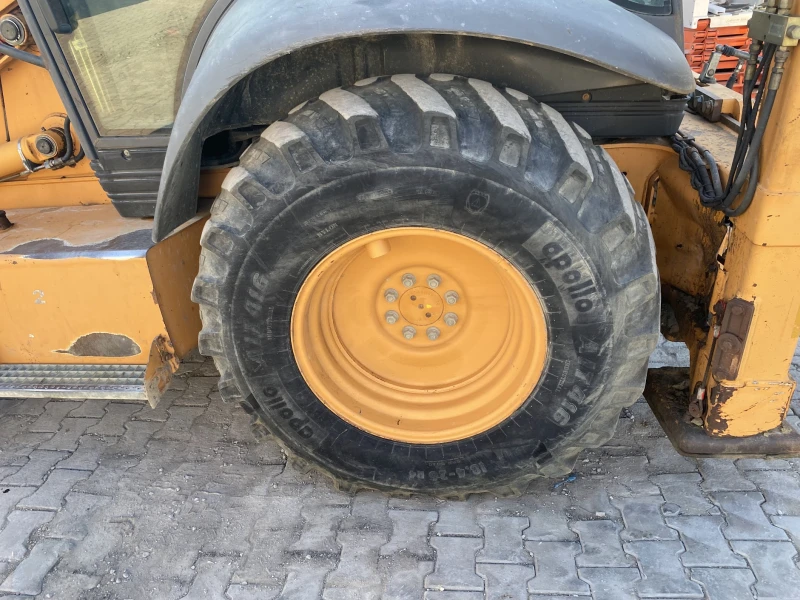 Багер Case 580 SR, снимка 5 - Индустриална техника - 53150452