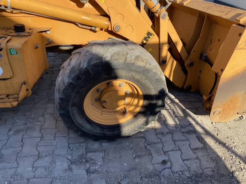 Багер Case 580 SR, снимка 6 - Индустриална техника - 53150452