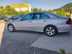 Mercedes-Benz E 220 Avangard, снимка 6