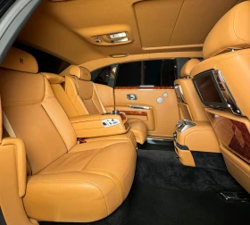 Rolls-Royce Ghost EWB* V12* HuD* Pano* NightVision - 114999 € / 224918.49 лв. - 33322405 10