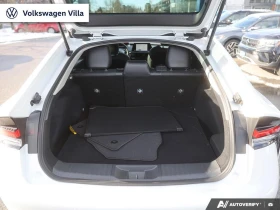 Toyota Prius * 2023 Toyota XLE AWD e / No Accident * CARFAX * Б - 57800 лв. / 29552.67 € - 54994517 11