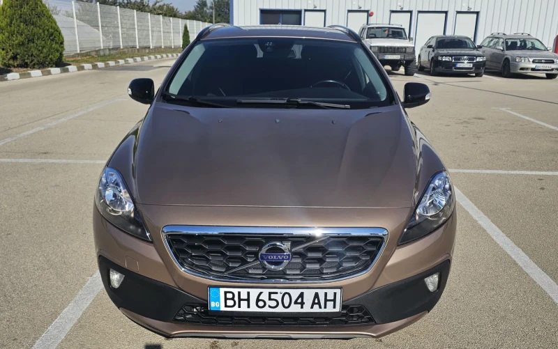 Volvo V40 Cross Country  D3 2000  150к.с, снимка 1 - Автомобили и джипове - 47448426