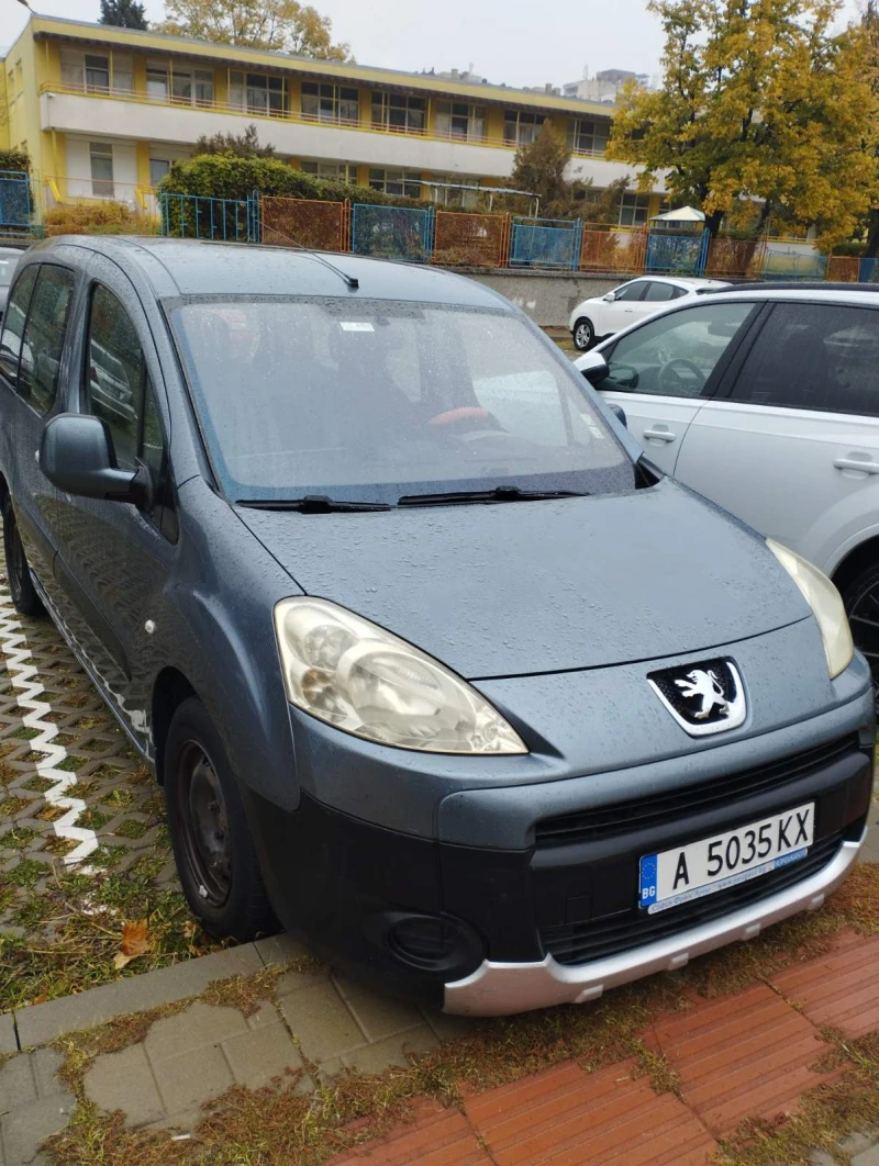 Peugeot Partner, снимка 3 - Автомобили и джипове - 47956703