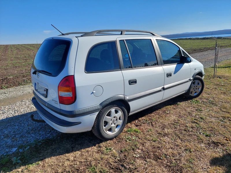 Opel Zafira 1.8 X18XE1, снимка 6 - Автомобили и джипове - 48086726