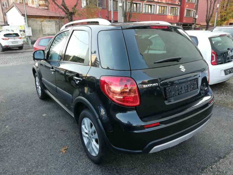 Suzuki SX4 1.6i 4x4, снимка 5 - Автомобили и джипове - 48126777