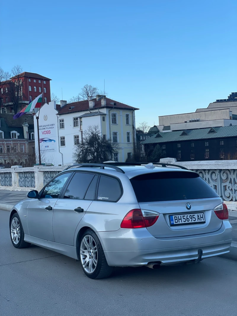 BMW 320, снимка 4 - Автомобили и джипове - 48921494