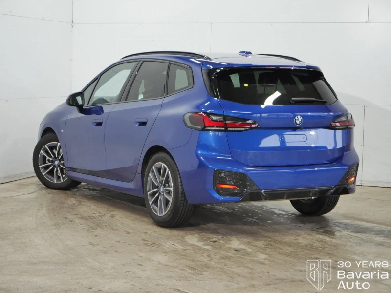 BMW 218 i Active Tourer M Sport Paket Steptronic, снимка 2 - Автомобили и джипове - 52669810