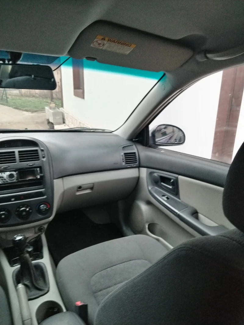 Kia Cerato, снимка 6 - Автомобили и джипове - 52680248