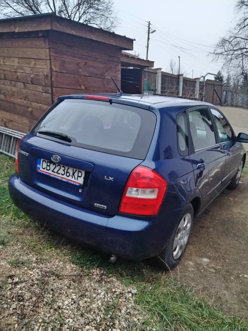 Kia Cerato, снимка 2 - Автомобили и джипове - 52680248