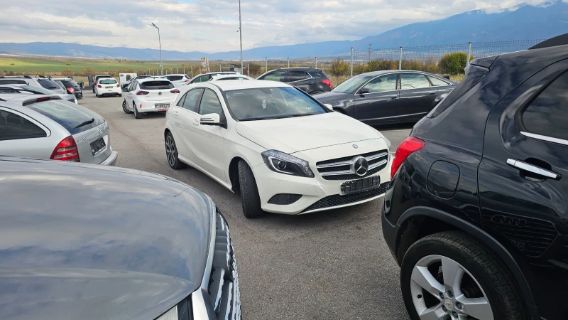 Mercedes-Benz A 180 EVRO-6, снимка 8 - Автомобили и джипове - 52899871