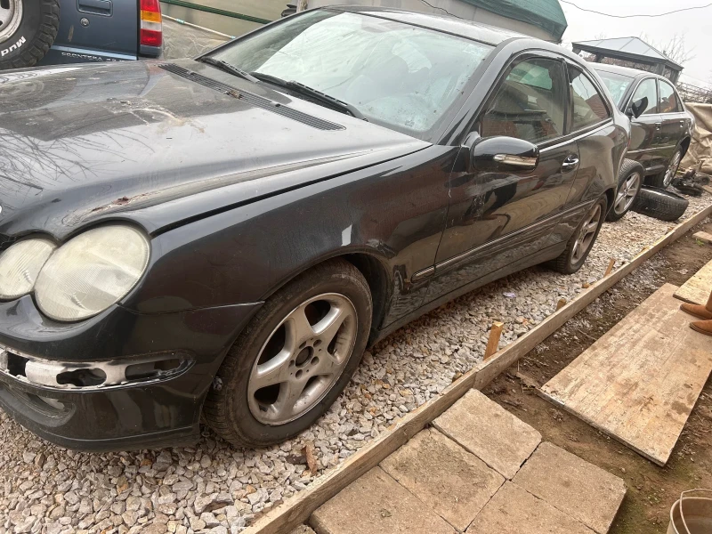 Mercedes-Benz C 220 150kc, снимка 5 - Автомобили и джипове - 52907236