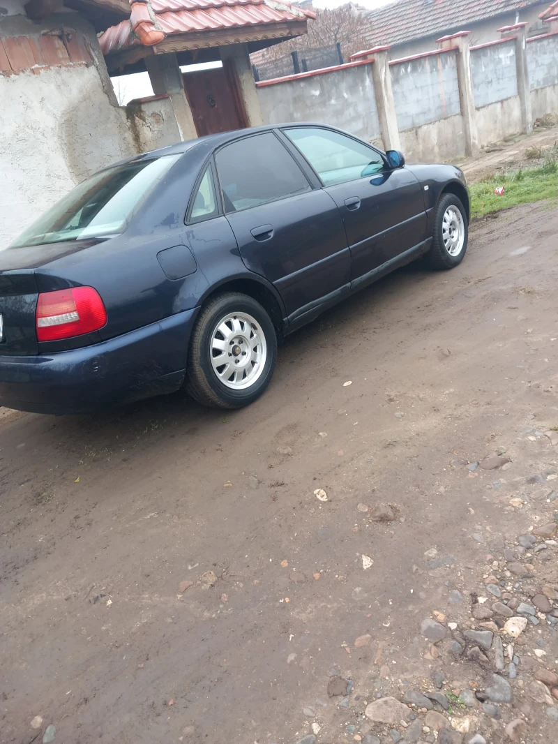 Audi A4, снимка 3 - Автомобили и джипове - 53238036