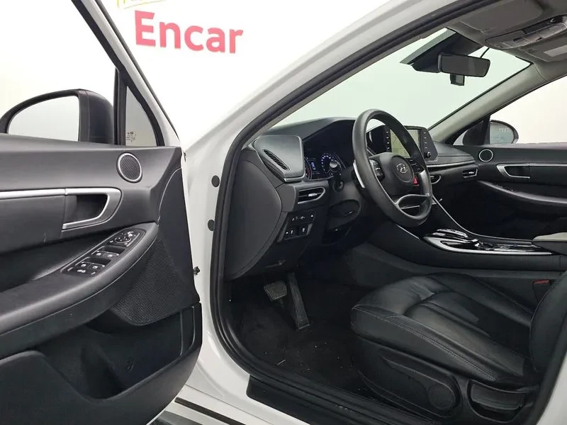 Hyundai Sonata 2.0 LPG - САМО 30% АВАНС, снимка 10 - Автомобили и джипове - 56562859