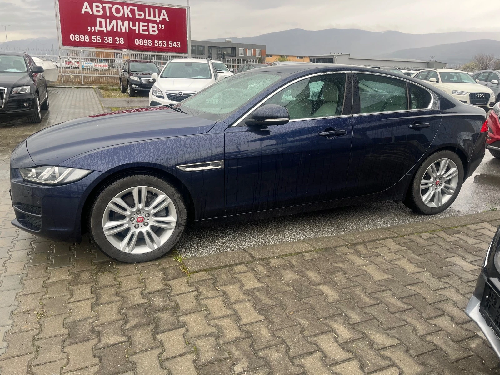 Jaguar XE 4x4/2.0 Diesel - изображение 3