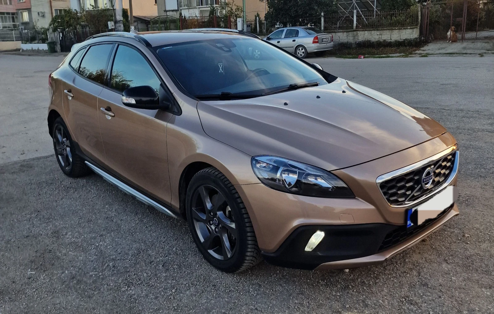 Volvo V40 Cross Country  D3 2000  150к.с - изображение 2