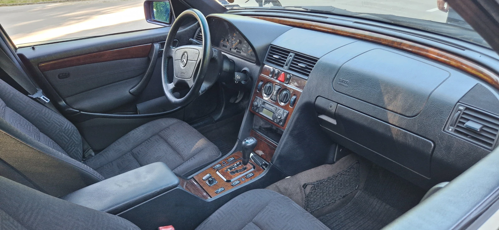 Mercedes-Benz C 220 Elegance - изображение 9