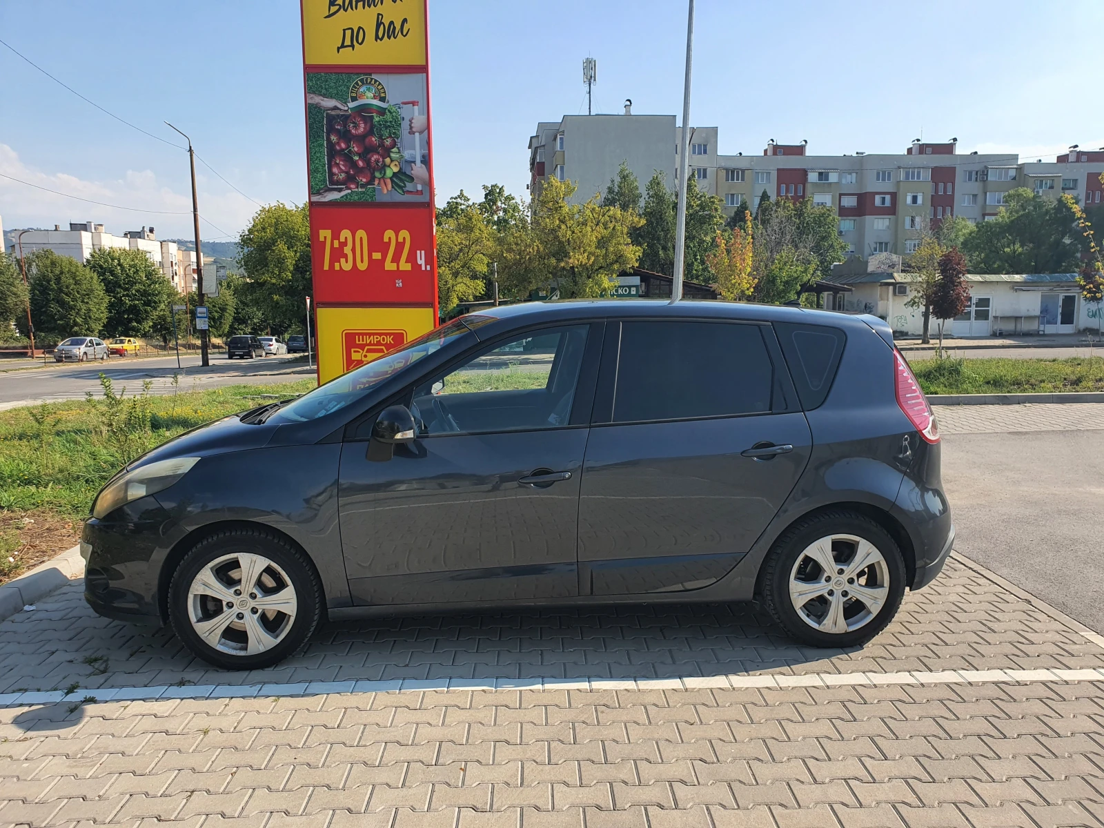 Renault Scenic 1.5 DCI - изображение 8