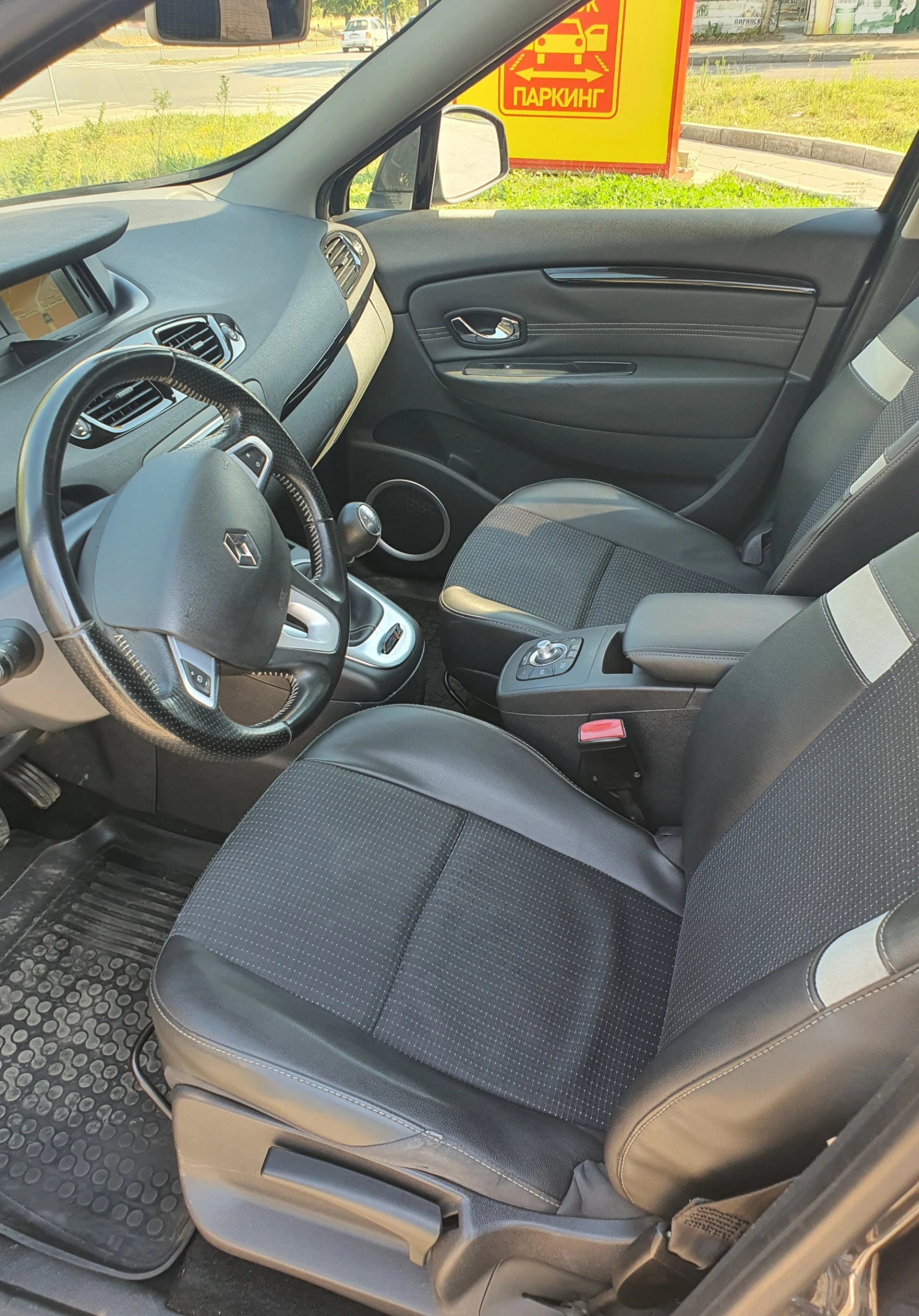 Renault Scenic 1.5 DCI - изображение 9