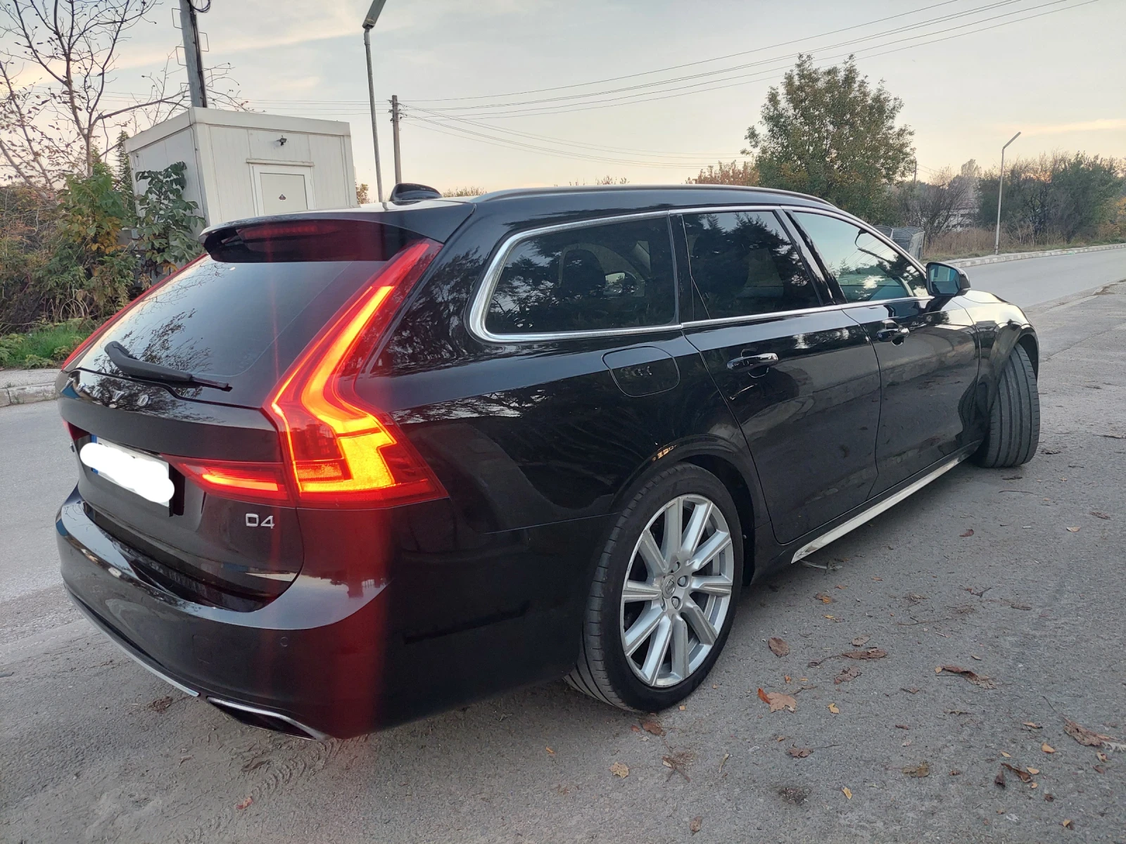 Volvo V90  - изображение 4