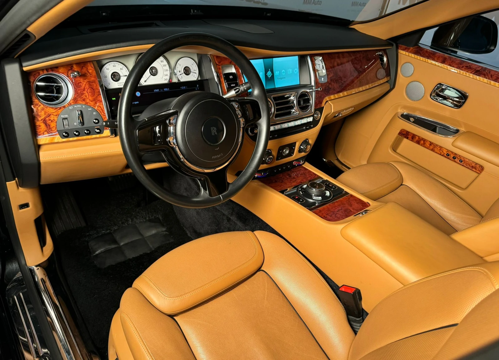 Rolls-Royce Ghost EWB* V12* HuD* Pano* NightVision - изображение 7