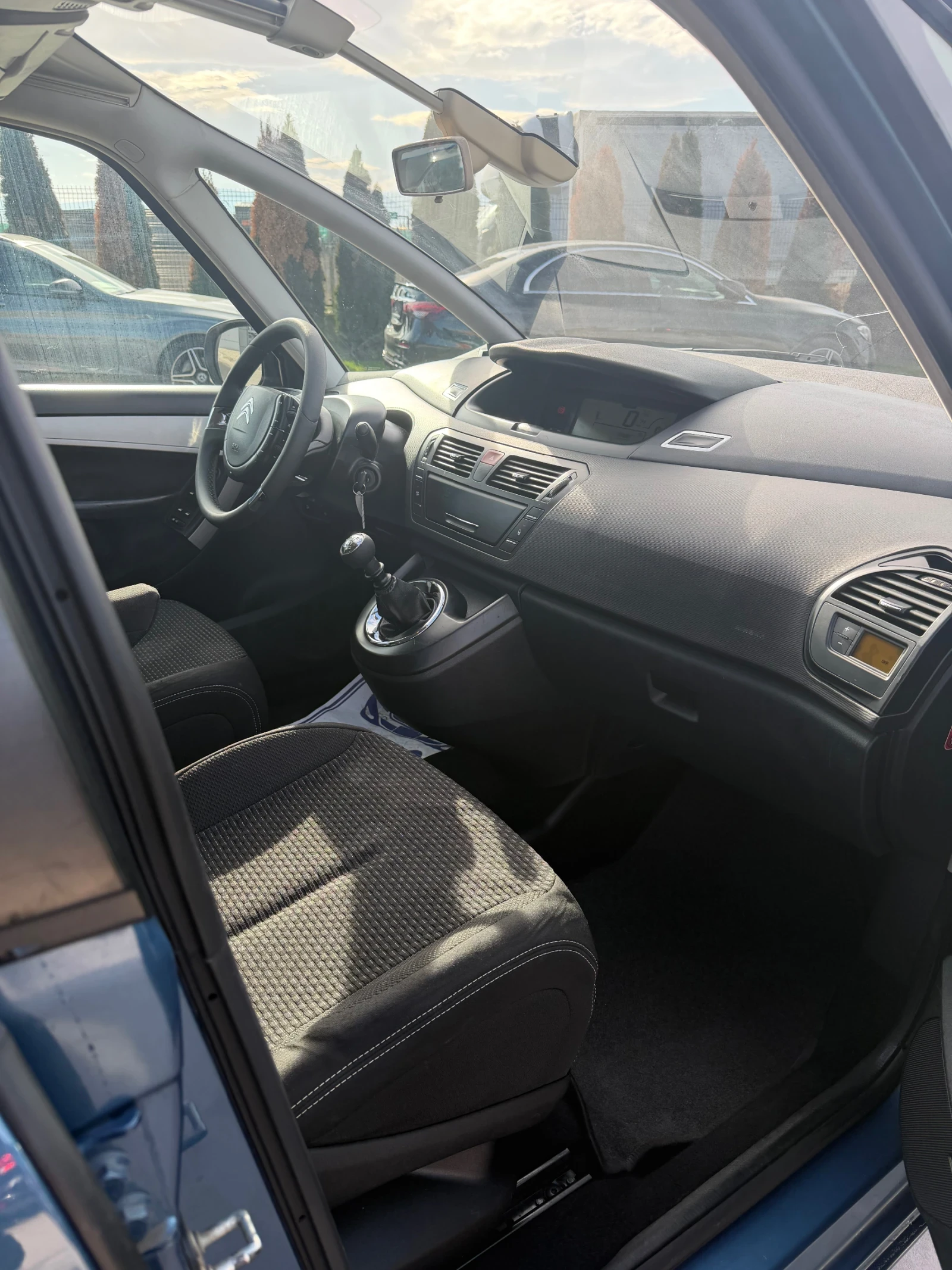 Citroen C4 Picasso 1.6 E-HDI, EURO 5A | Mobile.bg � ����������� 15