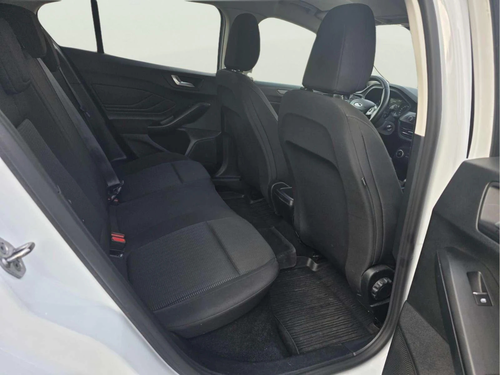 Ford Focus 1.0 EcoBoost | Mobile.bg � ����������� 10