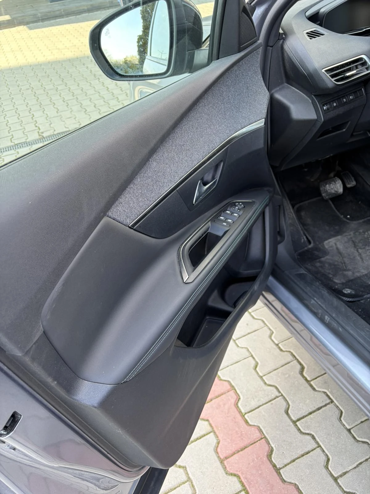 Peugeot 3008 3008 VP, снимка 12 - Автомобили и джипове - 54148635