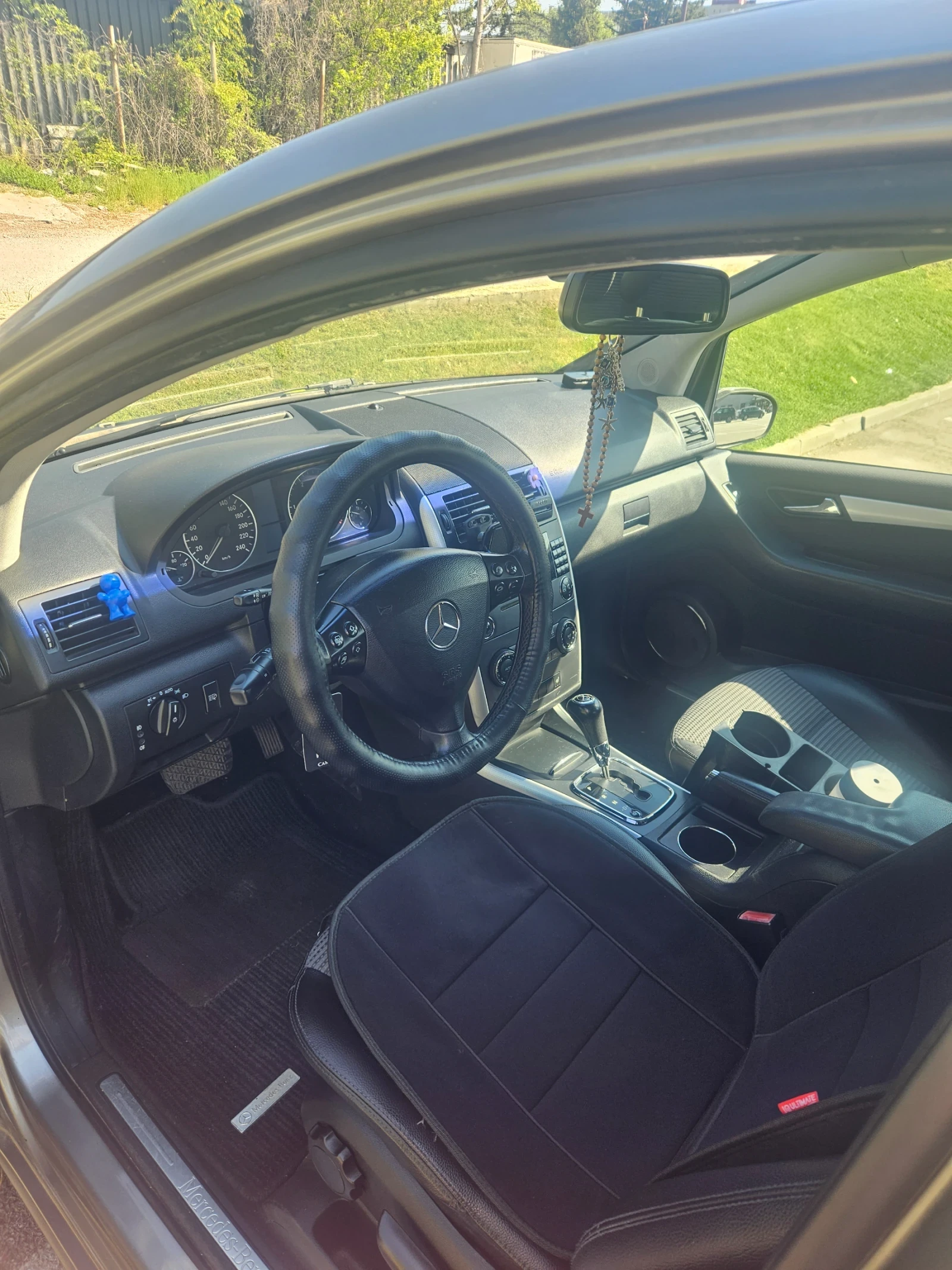Mercedes-Benz A 180 1 80 cdi, снимка 3 - Автомобили и джипове - 54396393