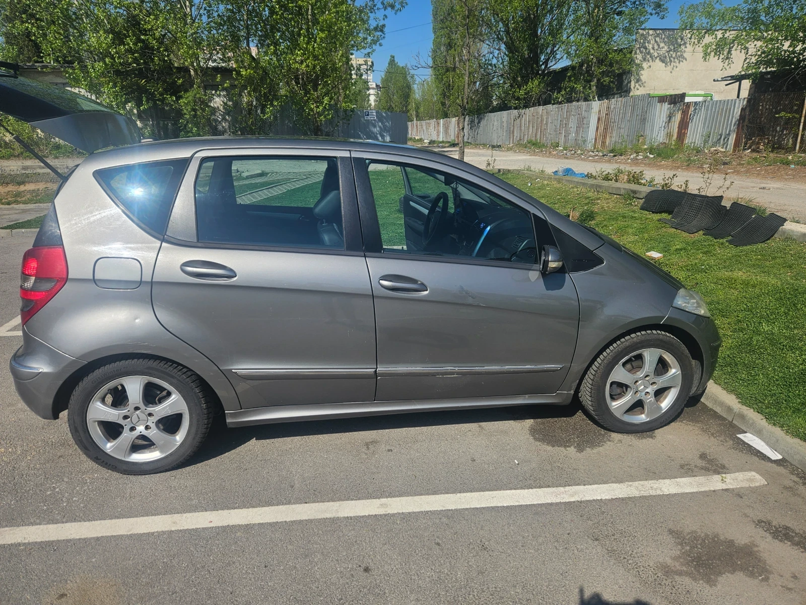 Mercedes-Benz A 180 1 80 cdi, снимка 9 - Автомобили и джипове - 54396393