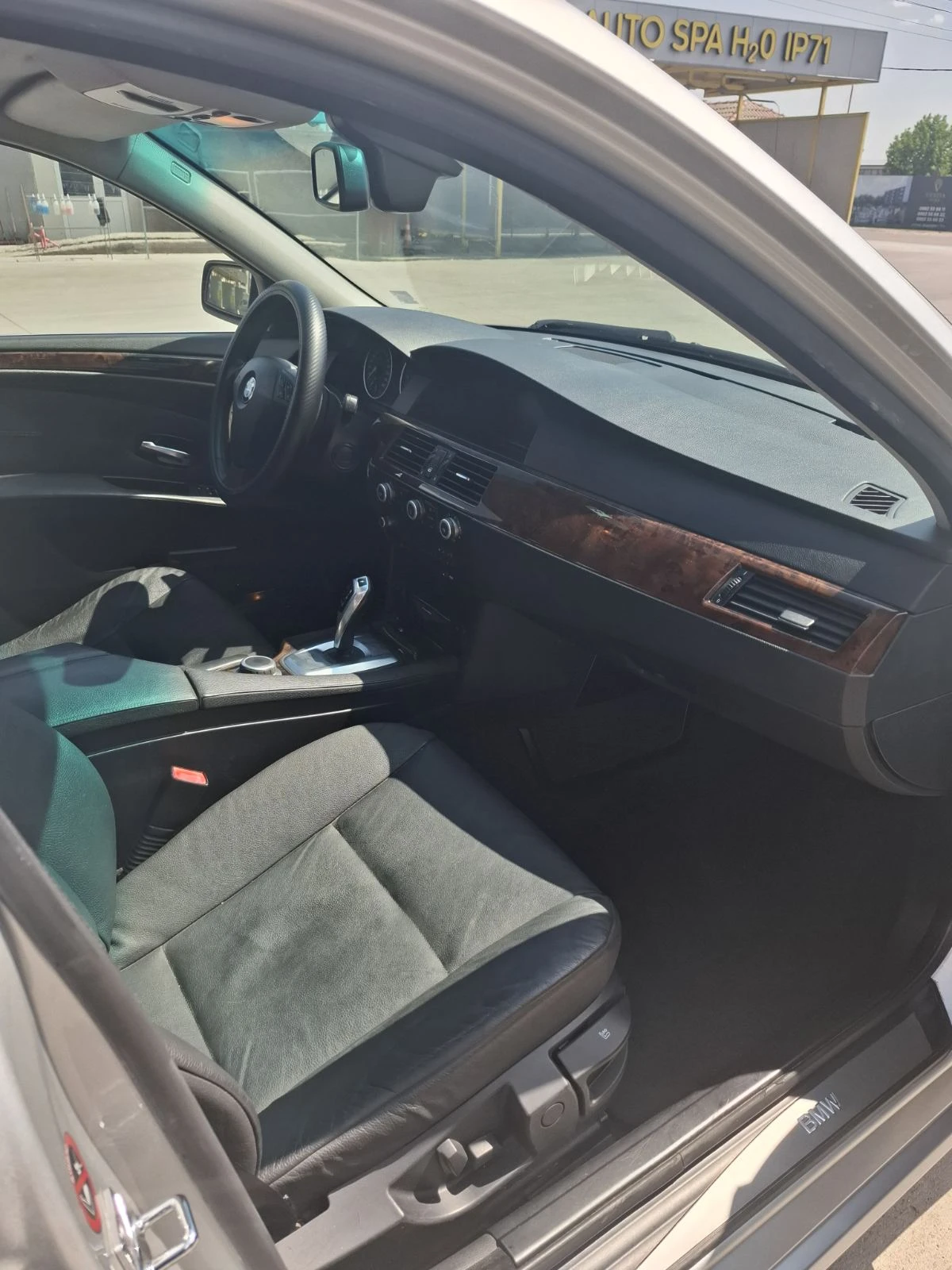 BMW 530, снимка 9 - Автомобили и джипове - 55359544