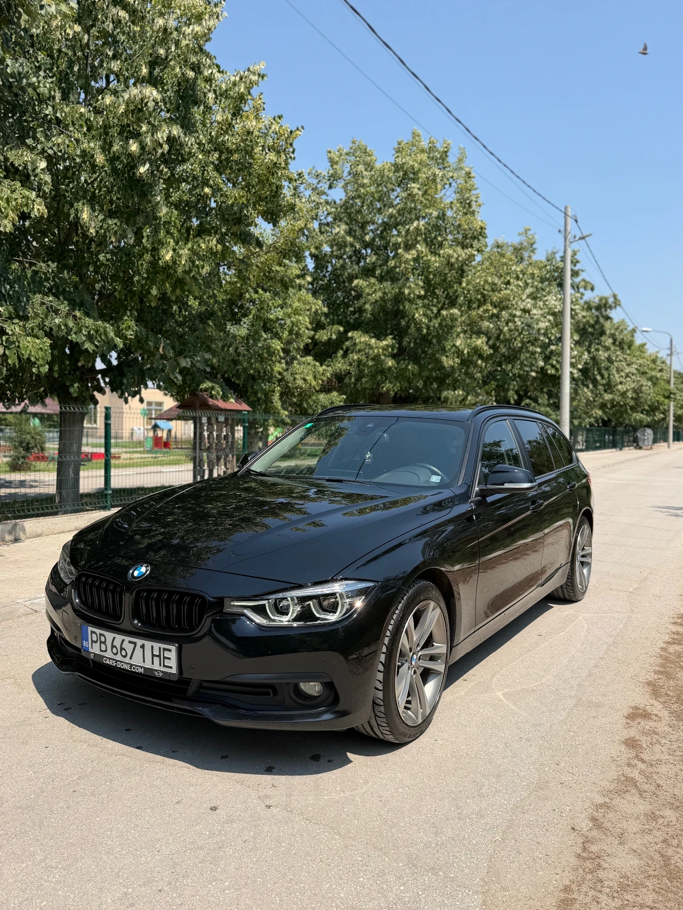 BMW 320