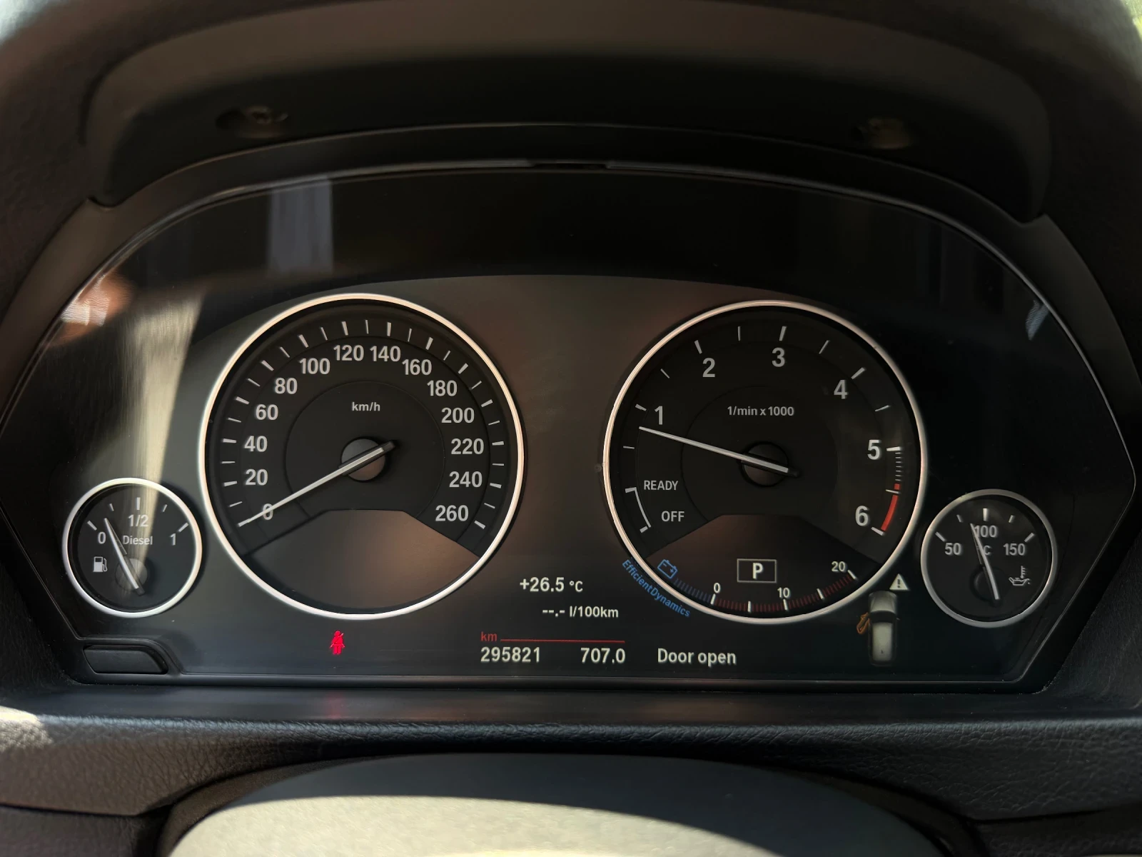 BMW 320, снимка 11 - Автомобили и джипове - 55361407